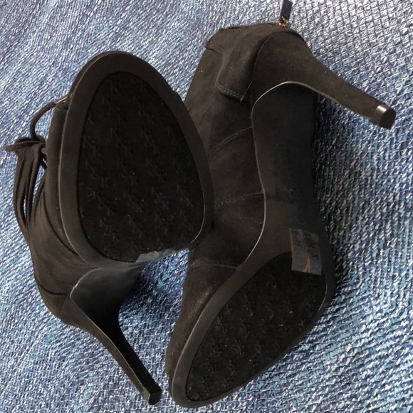 🎉SOLD🎉 - Picture 2 of 4